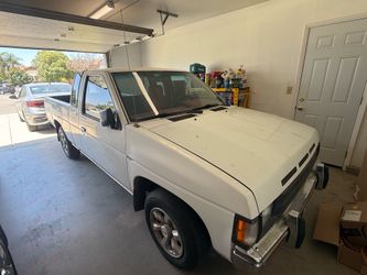 1991 Nissan Truck