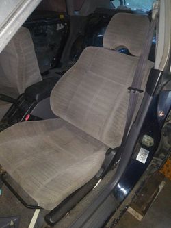 Subaru seats