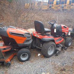 Scott's by John Deere Rider Mower