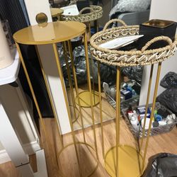 Table  Or Plant Stand X 2