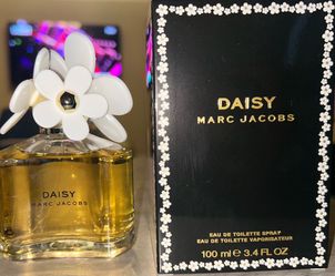 Marc Jacobs Daisy EDT