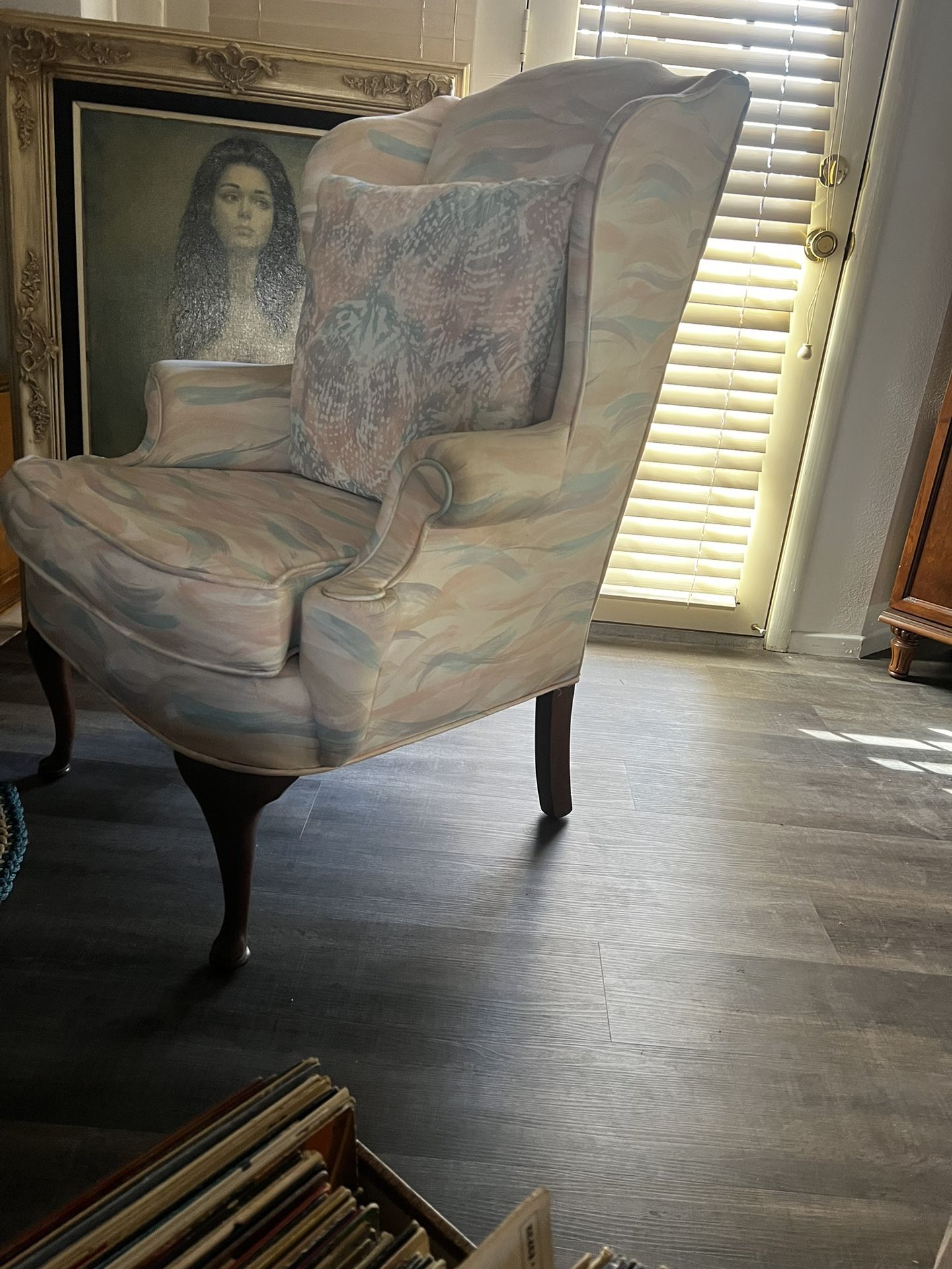 Needs To Go Furniture Make An Offer 25-20-10 $