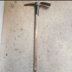 Husky Mattock Pickaxe 2.5lb