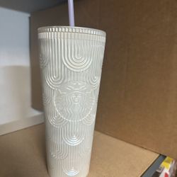 Starbucks Cup 24oz Pearl White