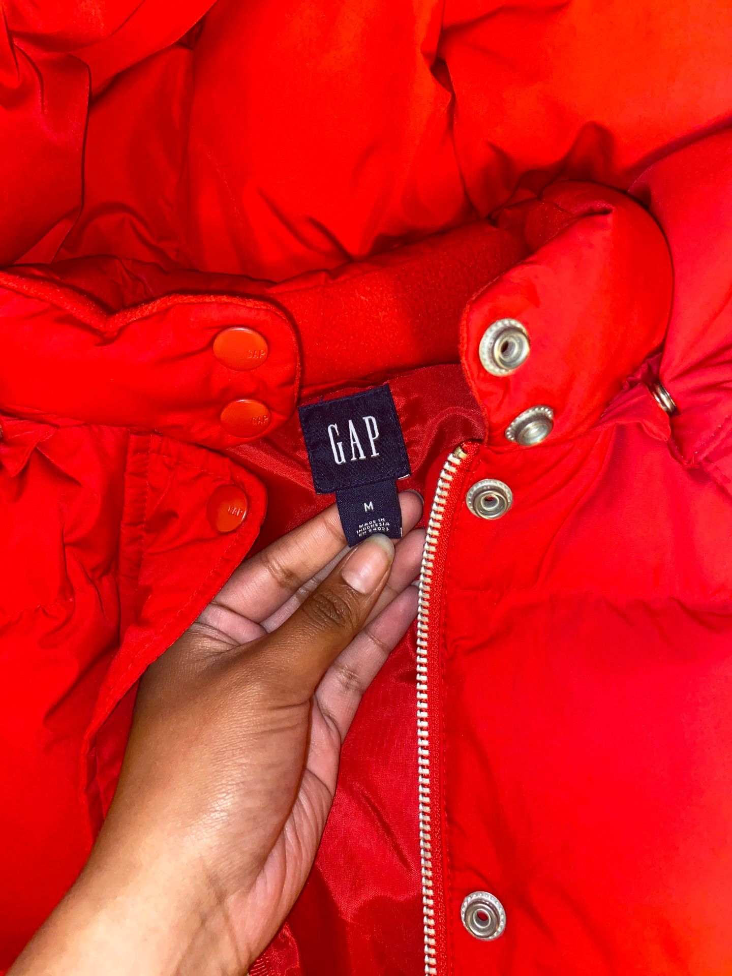 Red sleeve less jacket