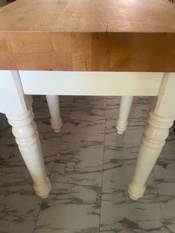 Kitchen butcher block