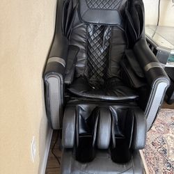 Massage Chair – Good Condition
