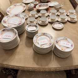 91 Pieces Harmony House  Made In Japan Fine China $500 Lot