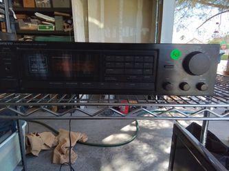 Onkyo TX800 quartz amplifier