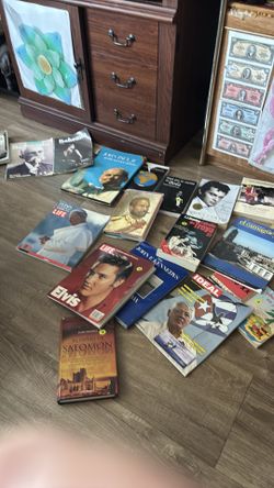 Cada libro $3