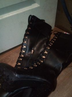 Leather Boots For Sale
