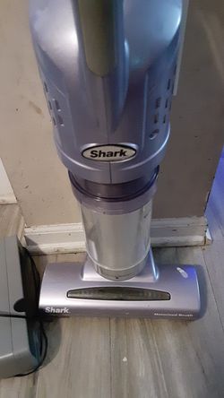 Shark small vacuum