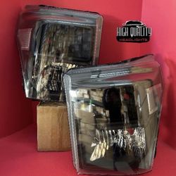 Ford F250 2011. 2016 headlight.