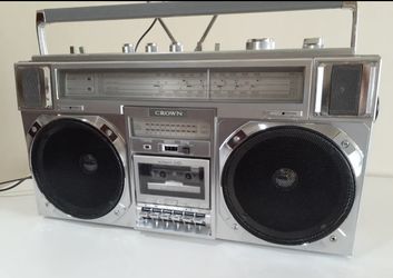 Vintage Boombox Crown SCS 950F