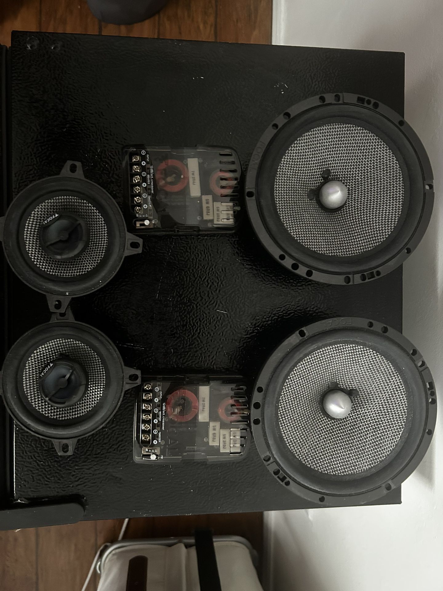 Focal Performance 6.5 Components And 4in
