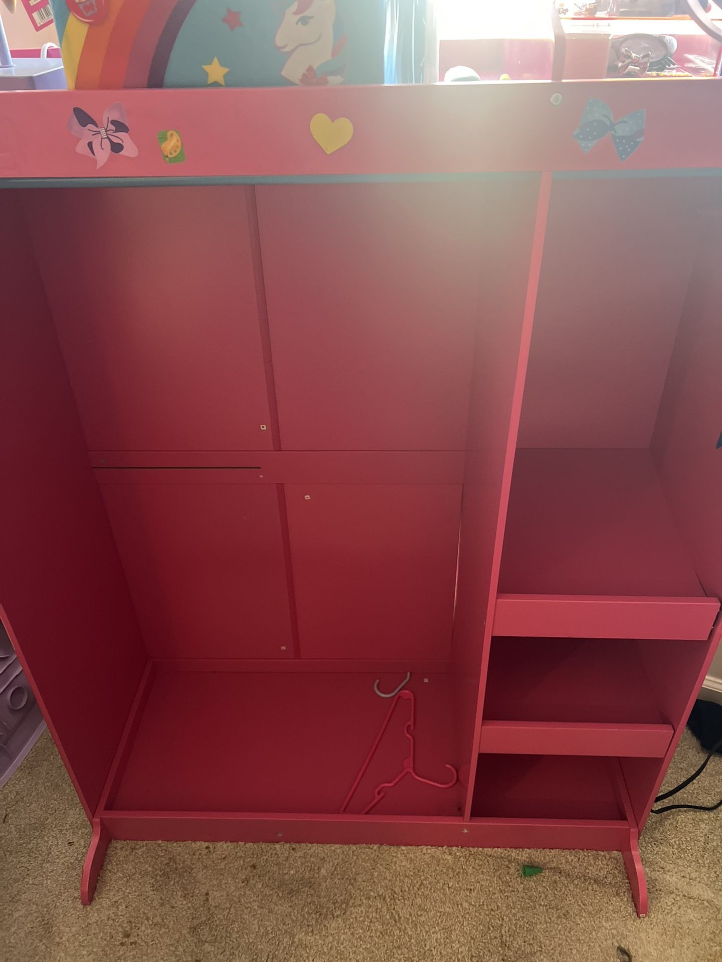 Small Jo Jo Siwa Closest