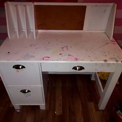 Free Childrens Desk