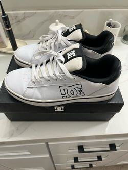 DC Notch shoes size 11
