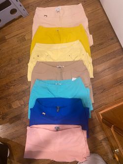 Lot of 7women's stretch pants in great condition zize 14  Large.