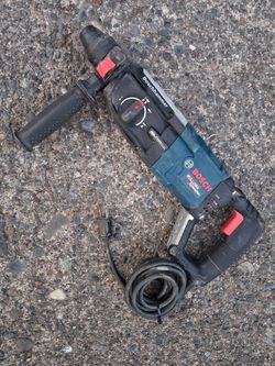 Bosch GBH2-20 SDS Roto Rotery Hammer drill. Good Condition. Four pick up fremont sea. No low ball operas please. No trades.