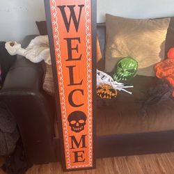Halloween Welcome Sign