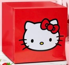 Hello kitty mini frig ‘box’ not working but precious