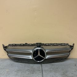 2015 2016 2017 2018  Mercedes C Class Sedan Grille Oem 