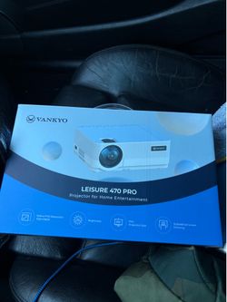 Vankyo Projector