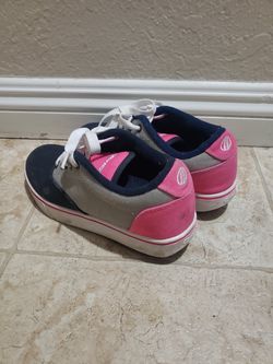 Heelys size 5