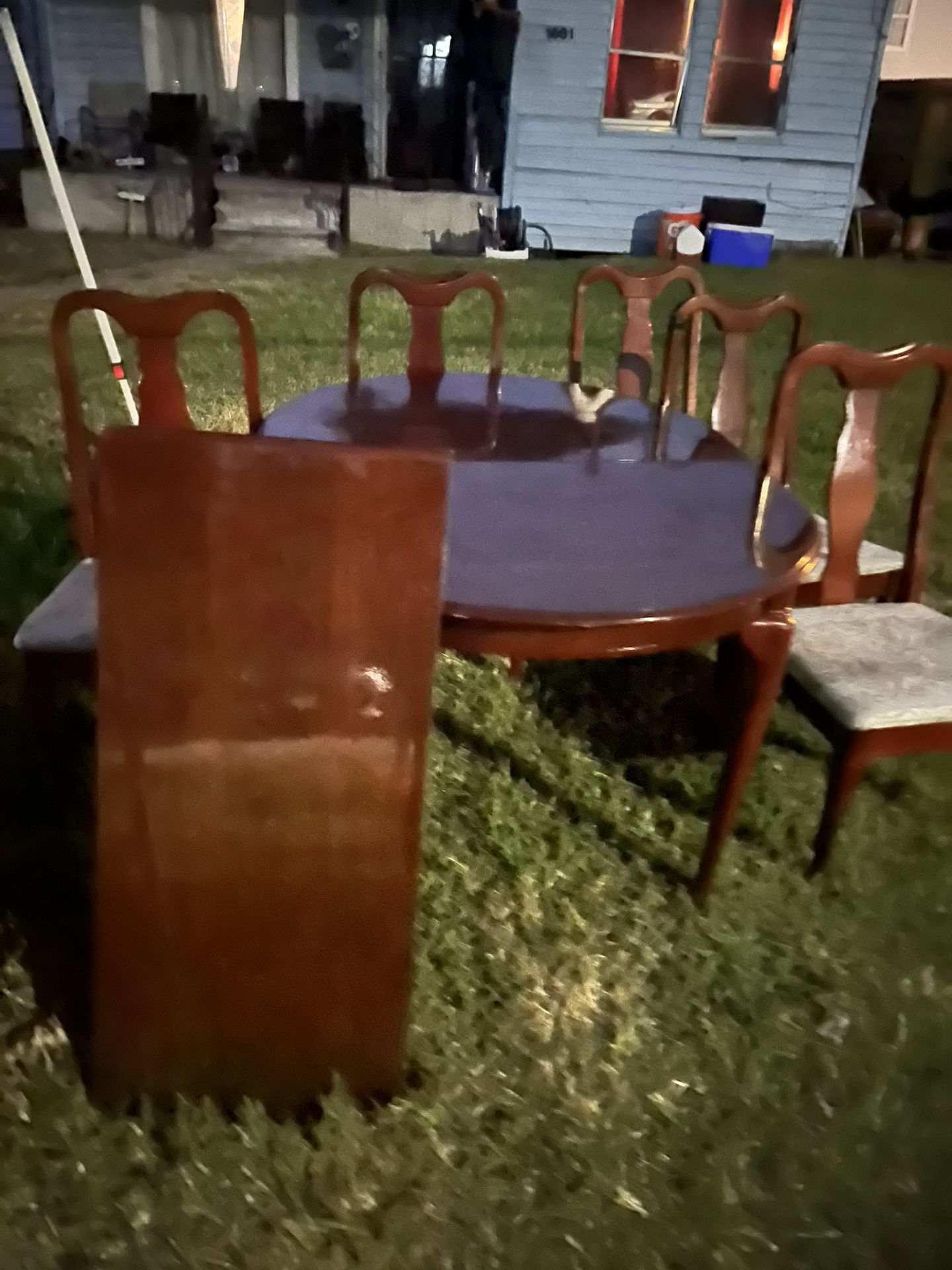 Brown 6 Chairs Table Set With Extension Piece