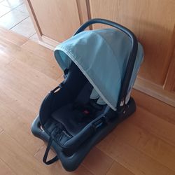 Infant Carseat