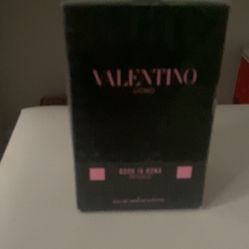 Brad New Valentino Cologne 