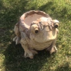 New Flower Pots Made Out Of Resin Perfect Gift 