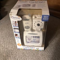 Baby Monitor 