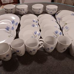 Gallery Antique Dishes 