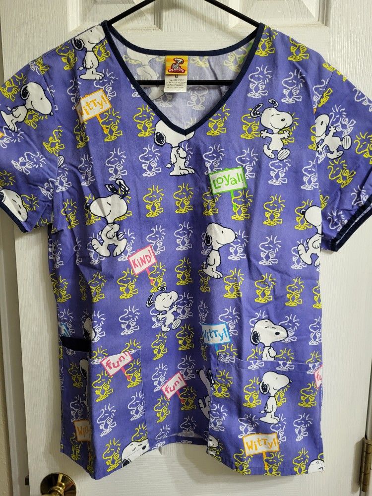 Peanuts Scrub Top Size Med