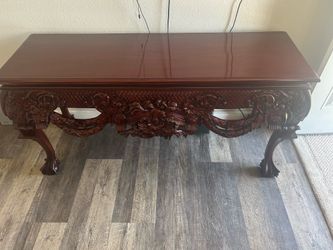 Barstools and table