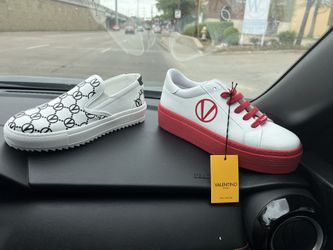 Valentino Tennis White And Blk 7..red And Black 9