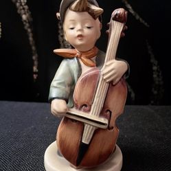 Hummel Figurine ‘SWEET MUSIC’, Boy with Cello, TMK2, HUM 186, 5.5” VG+