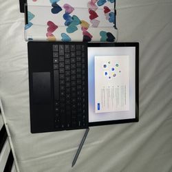 Microsoft Surface Pro 7+ 12.3" QHD Touchscreen i5-1135G7 2.4GHz Intel Iris Xe Graphics 16GB RAM 256GB SSD Win 11 Home Platinum