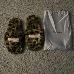 baleci slides cheetah print 