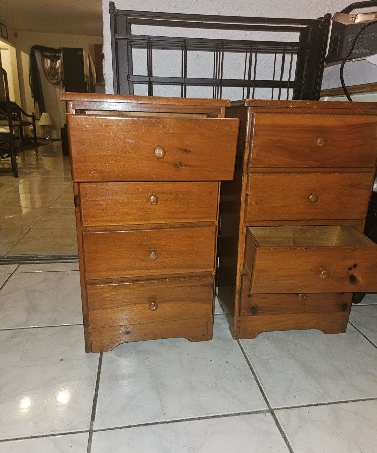 Wooden Side Tables/ Nightstand 