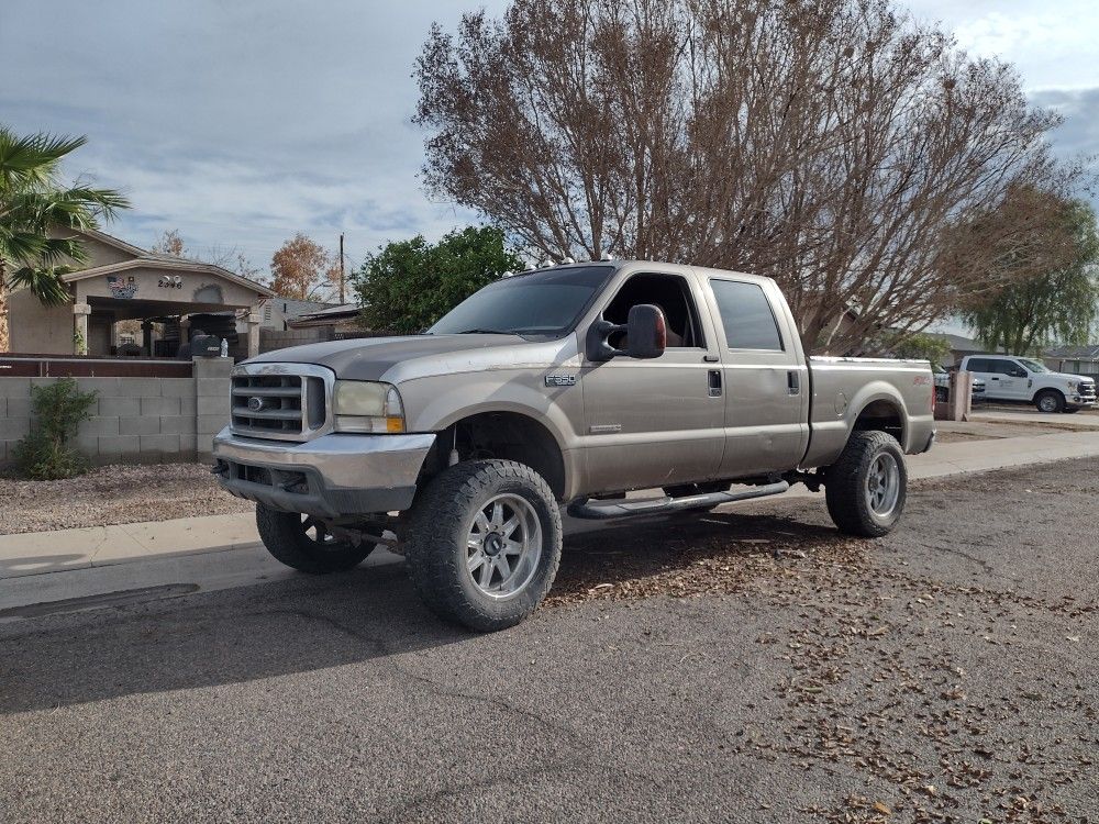 2024 Ford E-350