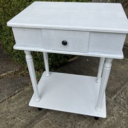 Bombay White Painted End Table