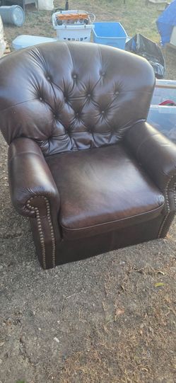 Leather and Faux leather Armchair