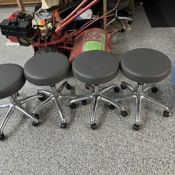 Stance Health Care Medical Office Lobby Set