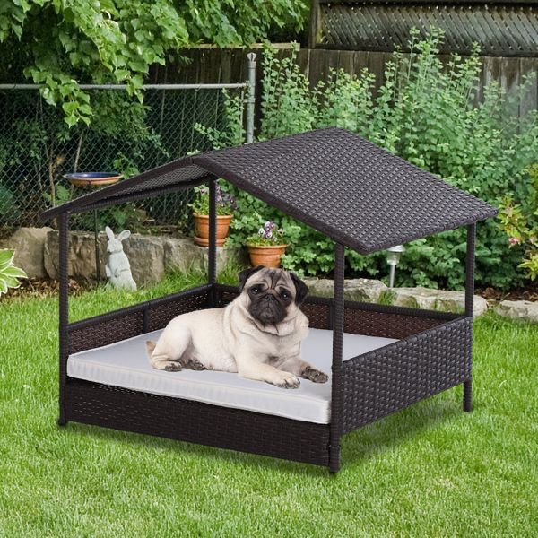 4 Sturdy Legs Elevated & Cushioned PE Rattan Dog / Cat House with Comfortable Protective Anti-slip Sleeping Pad & Weather-Fighting Material