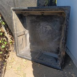 75 GALLON WATER BIN