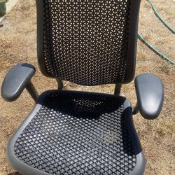 Herman Miller Office Chair / Aroro /Mira-B New