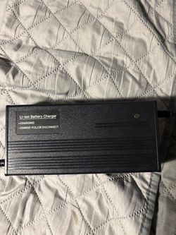 Li-ion Battery Charger